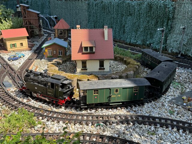 LGB 25802 HSB steam locomotive 99 6001-4
