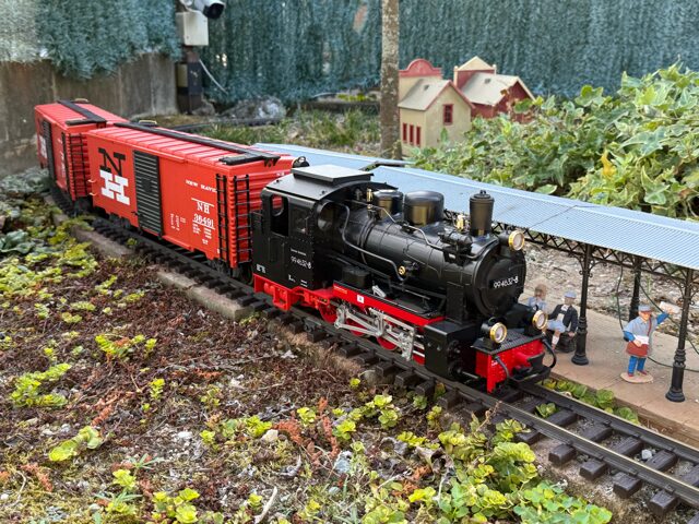 LGB 28003 Rügen Dampflok 994632-8
LGB 40971 New Haven Boxcar