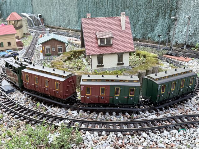 LGB 30504 4th Class Compartment Car
 LGB 30503 3rd/4th Class Compartment Car
LGB 30500 3rd Class Compartment Car